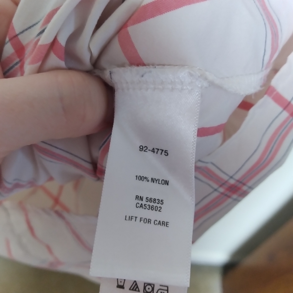 Cabela's Short Sleeve Red and White Plaid Button Down Shirt Size XL - Picture 7 of 9